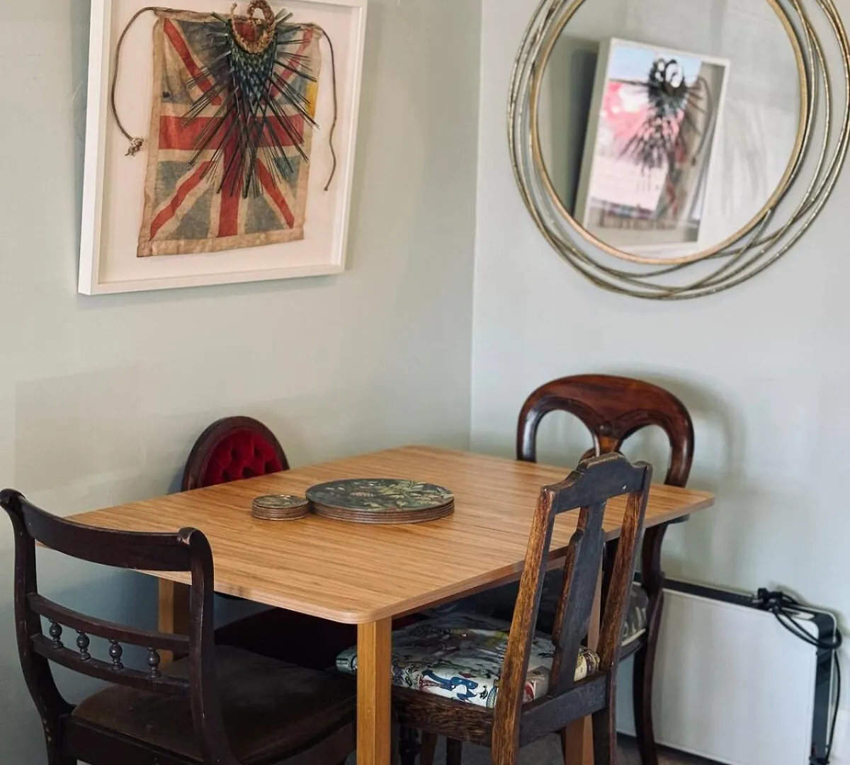 Historical 2 Beds Apartment With Harbour Views In Obay Wellington